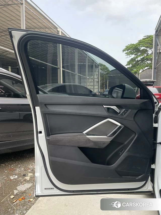 Audi Q3 id 4261823 из Китая 13