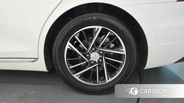 Hyundai The New Grandeur IG id 4936700 из Кореи 13