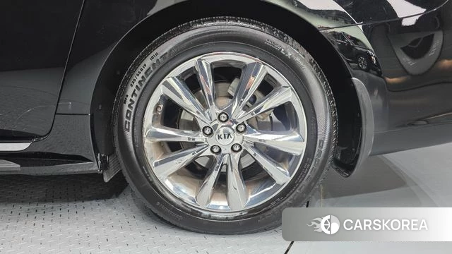 Kia The New Carnival id 4459316 из Кореи 13