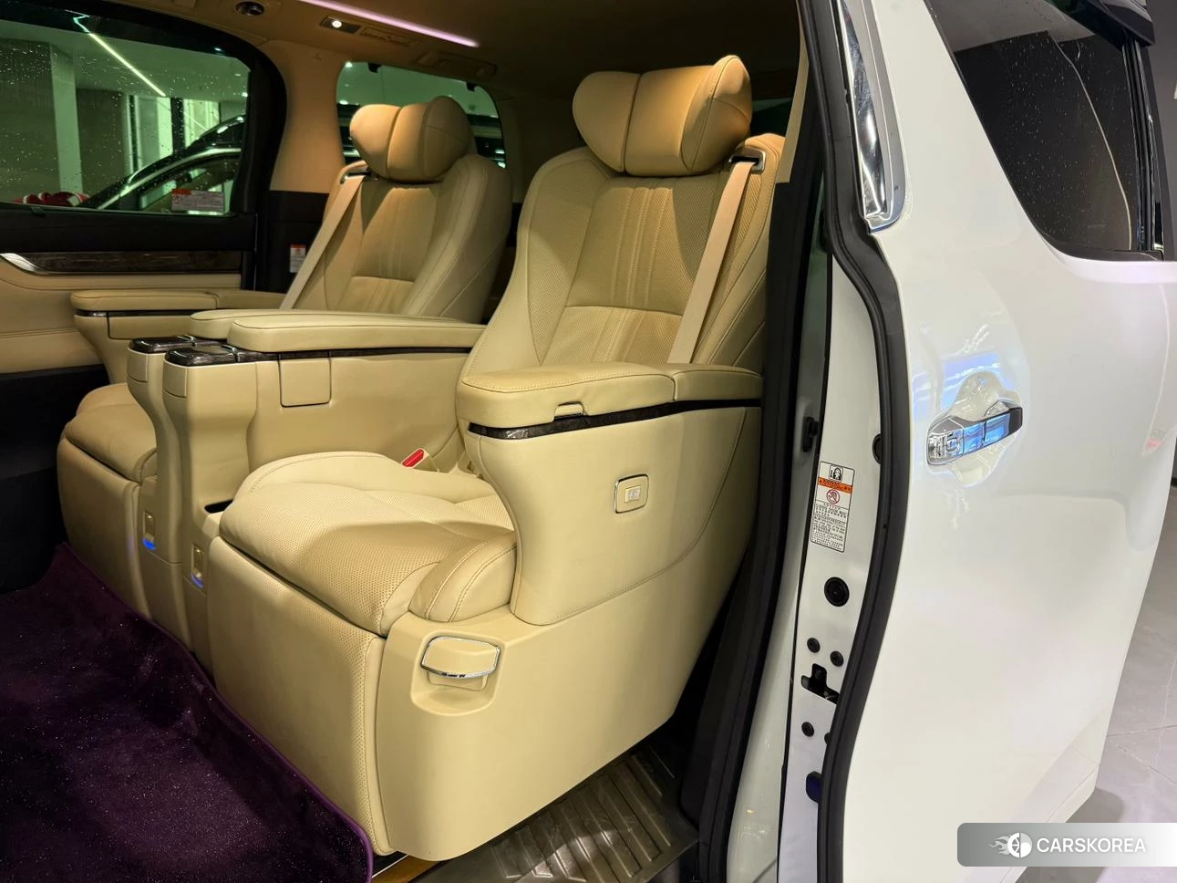 Toyota Wilfa id 4452709 из Китая 13