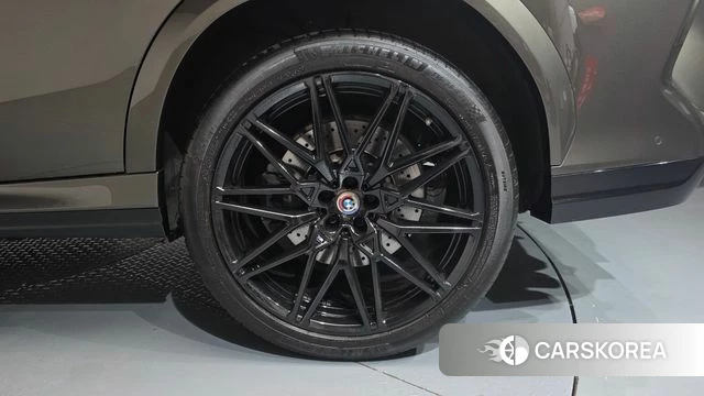 BMW X6M (G06) id 4792766 из Кореи 13