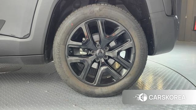 Jeep Renegade id 4457162 из Кореи 13