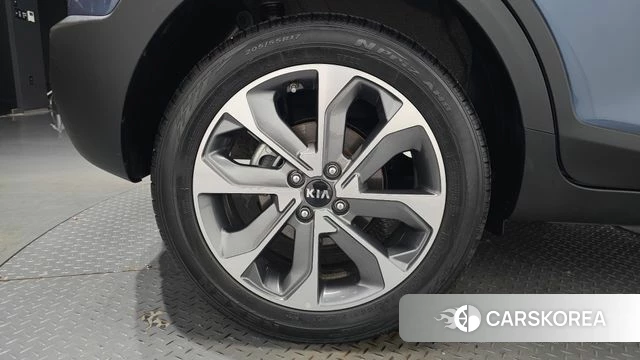 Kia Stonic id 4651536 из Кореи 13