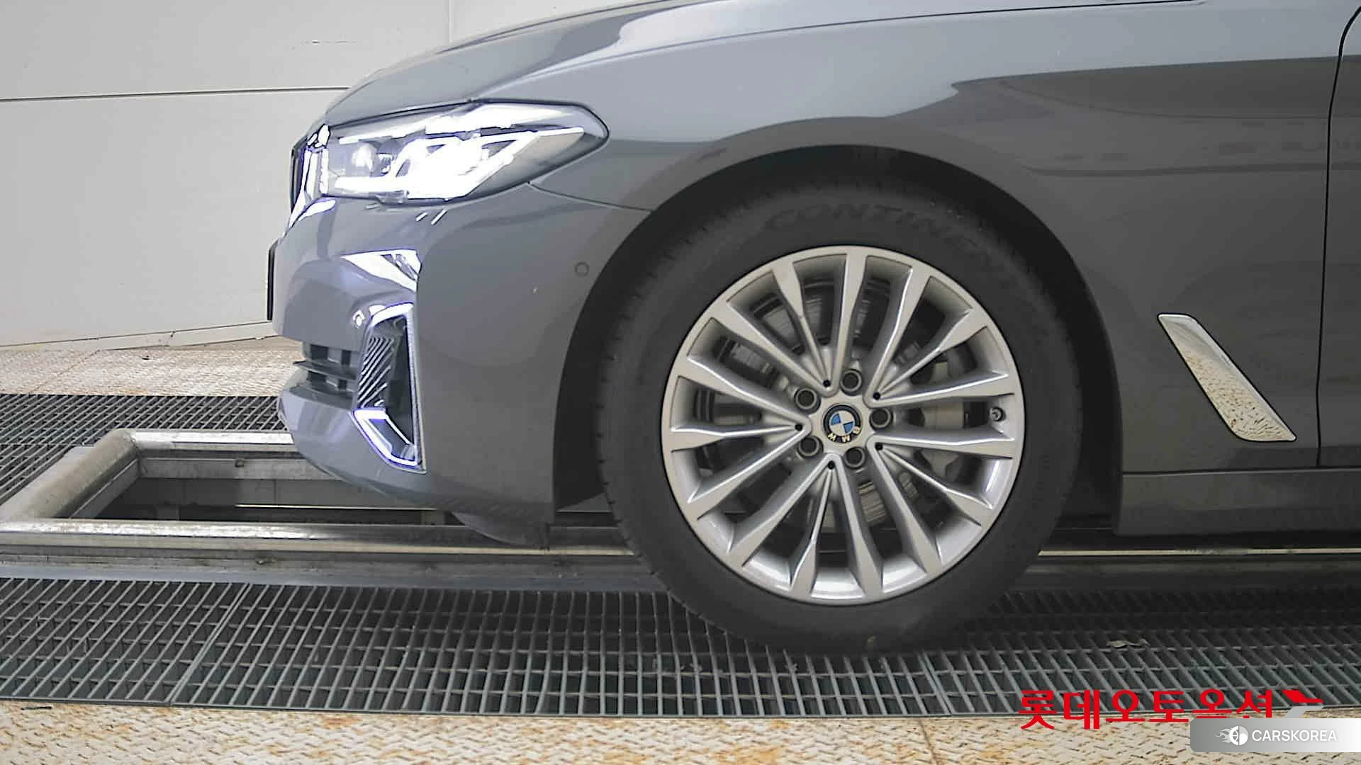BMW  530i id 4504426 из Кореи 13