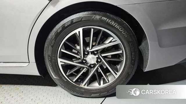Hyundai The New Grandeur IG id 4339110 из Кореи 13