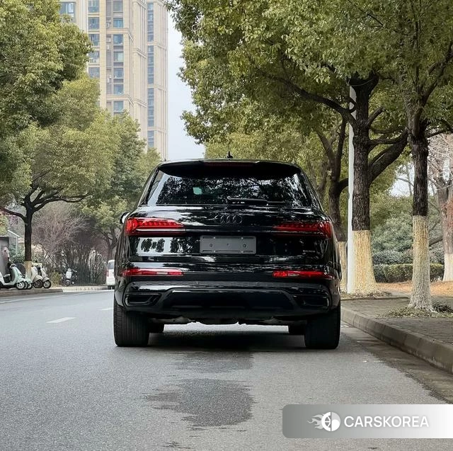 Audi Q7 id 4348741 из Китая 13