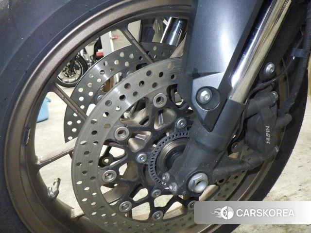 Honda CB650R id 3949444 из Японии 13