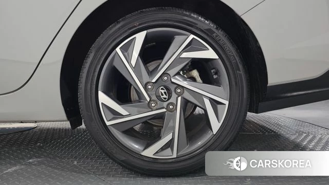 Hyundai The New Avante (CN7) id 4612900 из Кореи 13