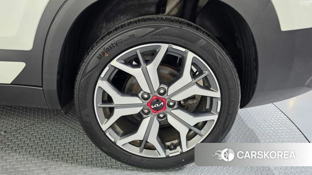 Kia Seltos id 4608830 из Кореи 13