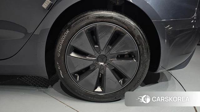 Tesla Model 3 id 4527532 из Кореи 13