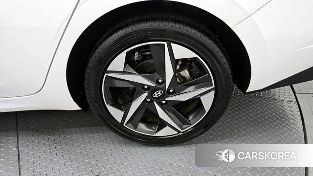 Hyundai Avante (CN7) id 4284103 из Кореи 13
