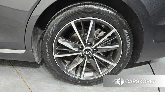 Hyundai The New Grandeur IG id 4224428 из Кореи 13