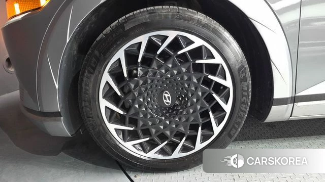 Hyundai Ionic 5 id 4572694 из Кореи 13