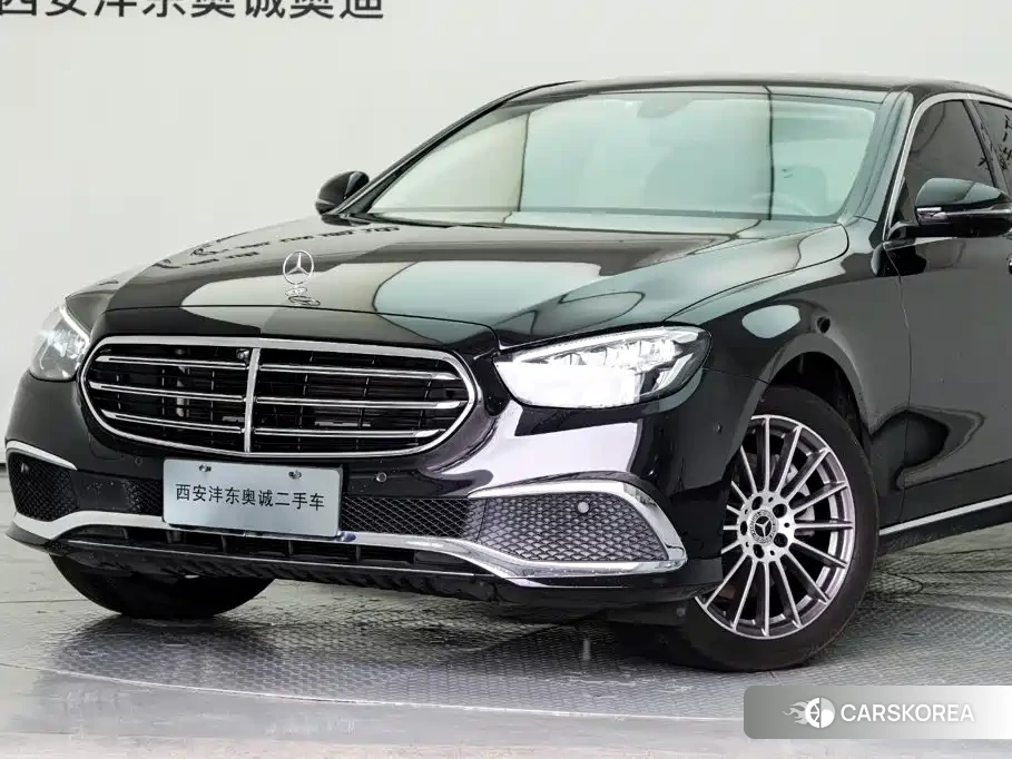 Mercedes-Benz E-Class id 4674299 из Китая 13
