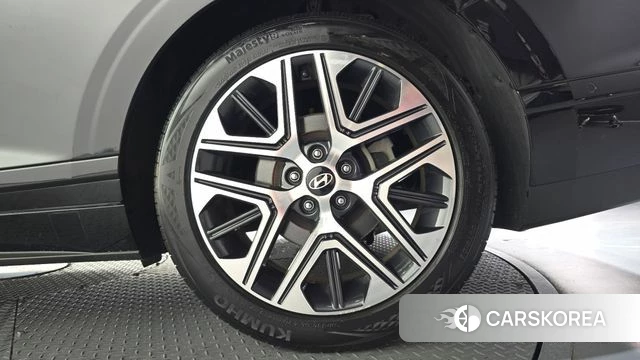 Hyundai Grandeur Hybrid (GN7) id 4871338 из Кореи 13