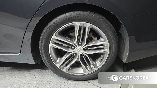 Hyundai Grandeur IG id 4647726 из Кореи 13