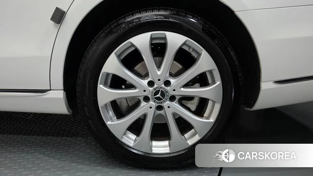 Mercedes-Benz E-Class W213 id 4776093 из Кореи 13