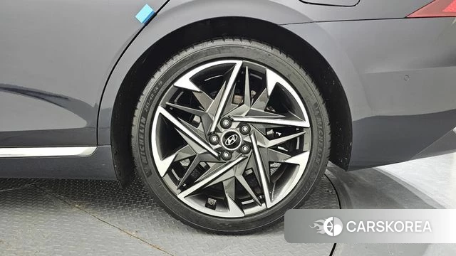 Hyundai The New Grandeur IG id 4746366 из Кореи 13
