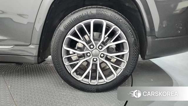 Jeep Grand Cherokee (WL) id 4619150 из Кореи 13