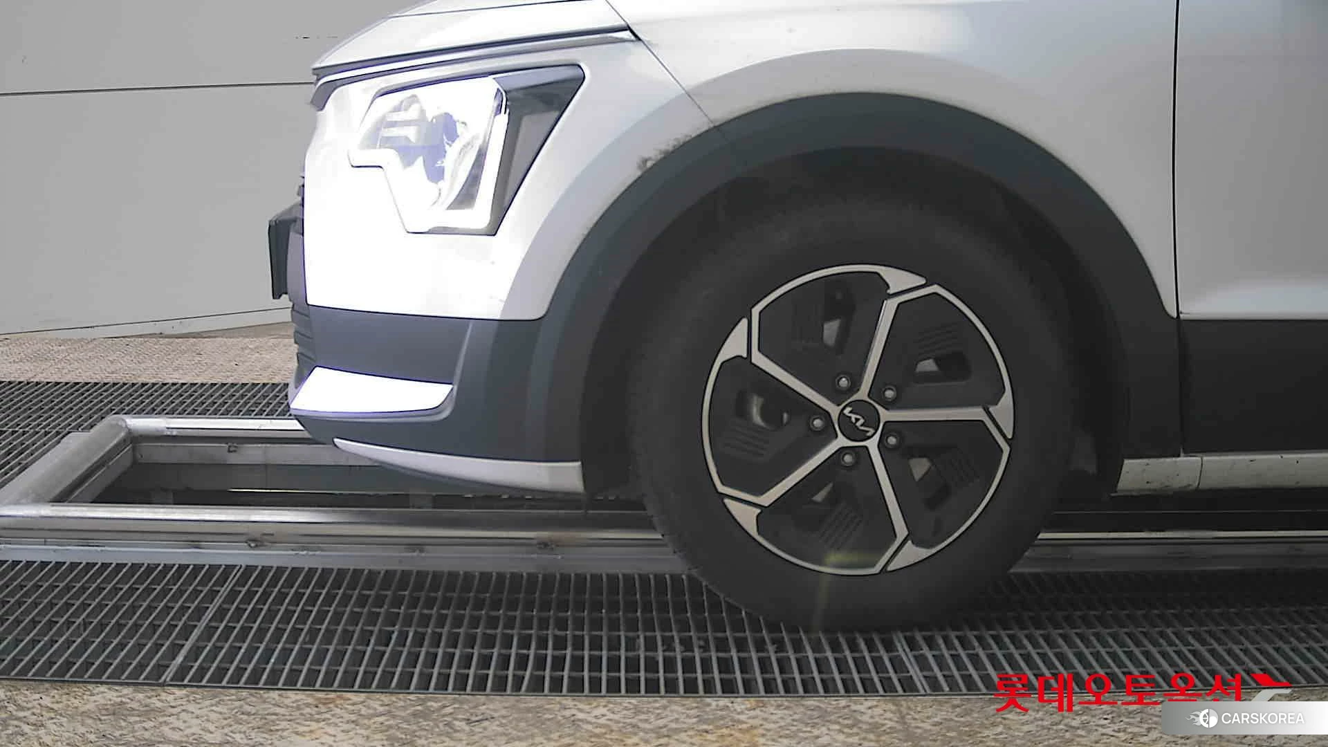 Kia Niro Hybrid id 3875725 из Кореи 13