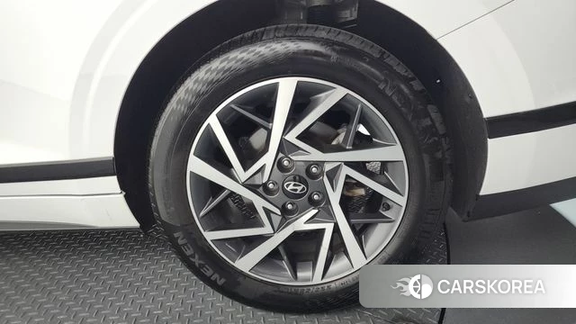 Hyundai Grandeur (GN7) id 4623367 из Кореи 13