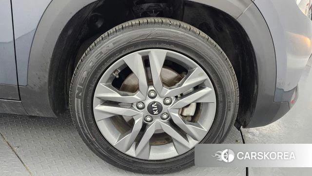 Kia Seltos id 4310461 из Кореи 13