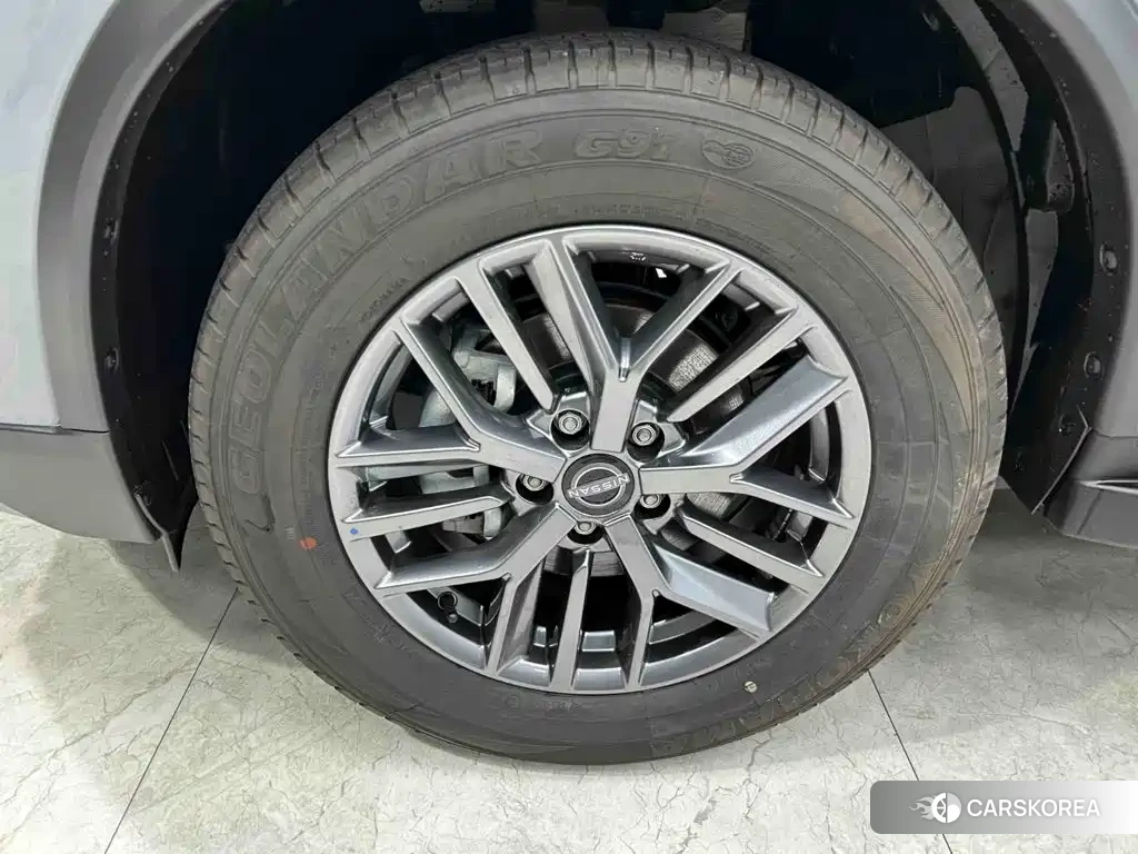 Nissan Qijun id 4628372 из Китая 13