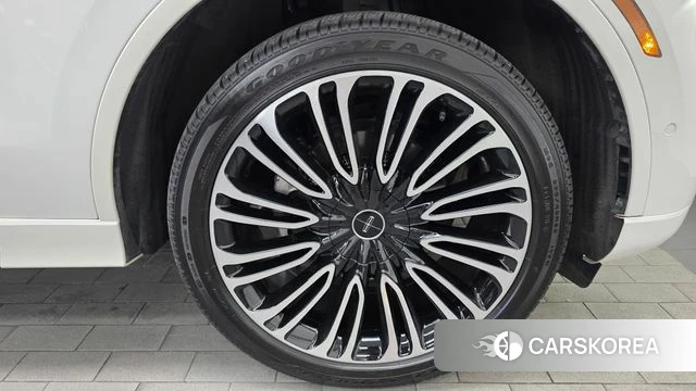 Lincoln Aviator 2nd generation id 4725968 из Кореи 13