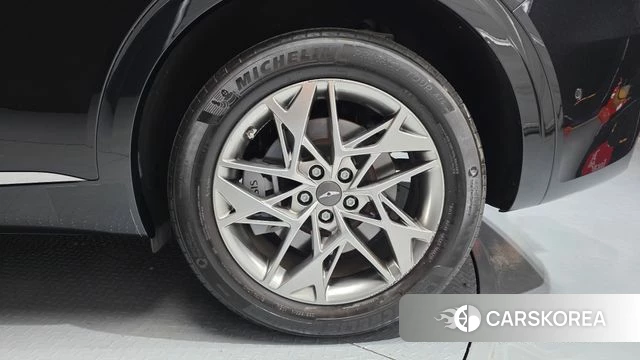 Genesis GV70 id 4186403 из Кореи 13