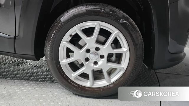 Jeep Renegade id 4232417 из Кореи 13