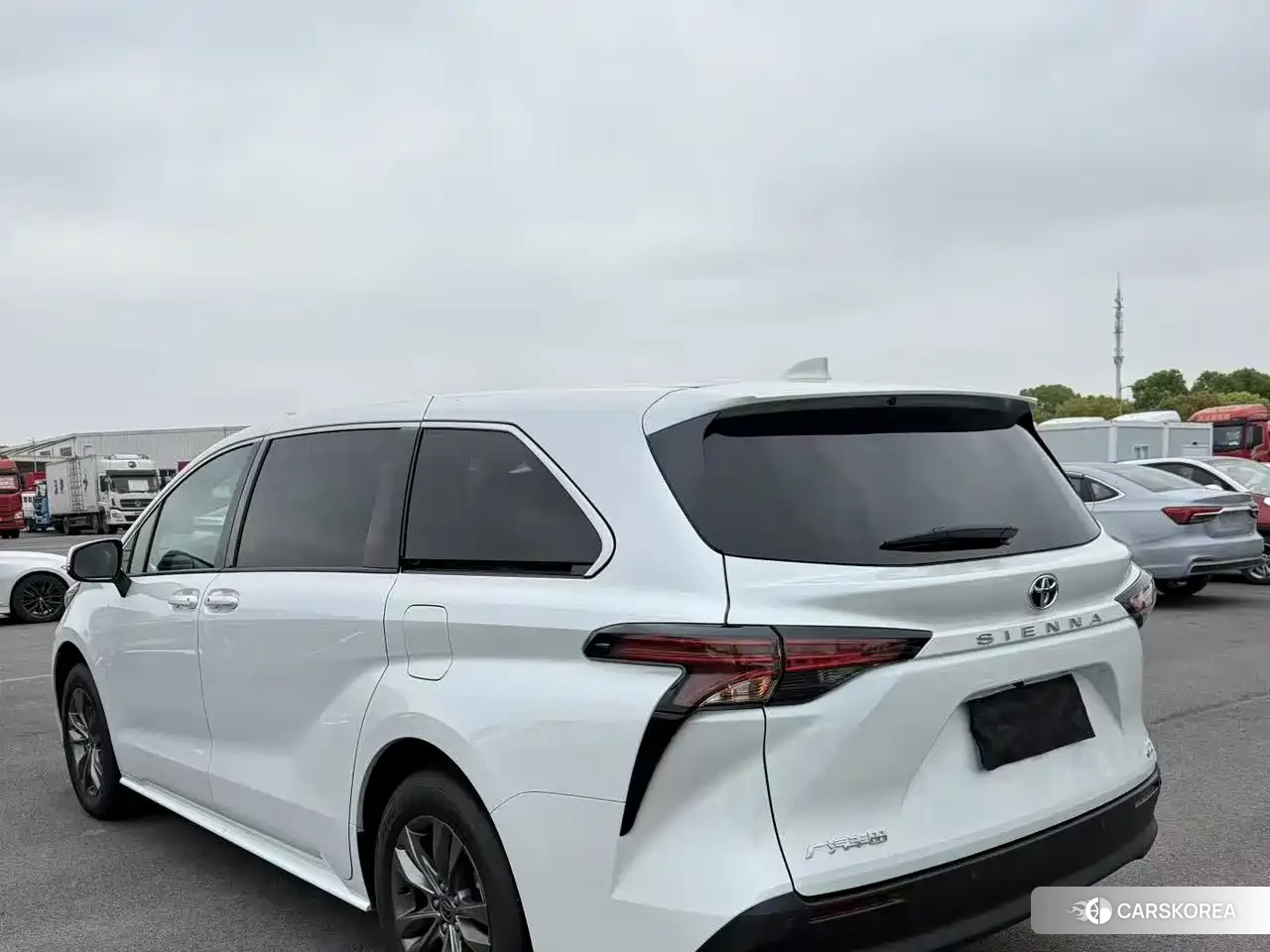 Toyota Sienna id 4600519 из Китая 13