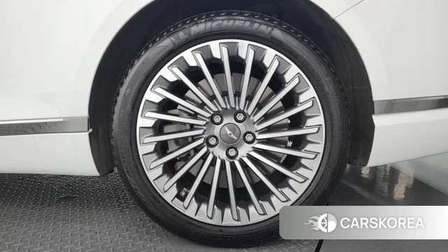Genesis Electrified G80 (RG3) id 4518617 из Кореи 13