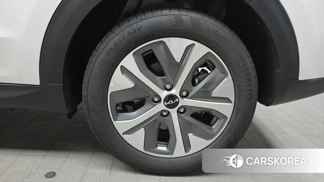 Kia Niro Plus id 4640767 из Кореи 13