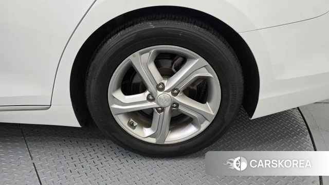 Hyundai Grandeur IG Hybrid id 4520650 из Кореи 13