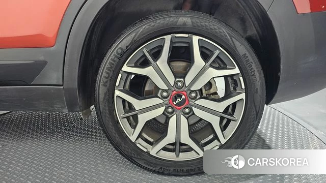 Kia Seltos id 4567463 из Кореи 13