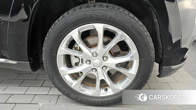 Jeep Grand Cherokee id 4396497 из Кореи 13
