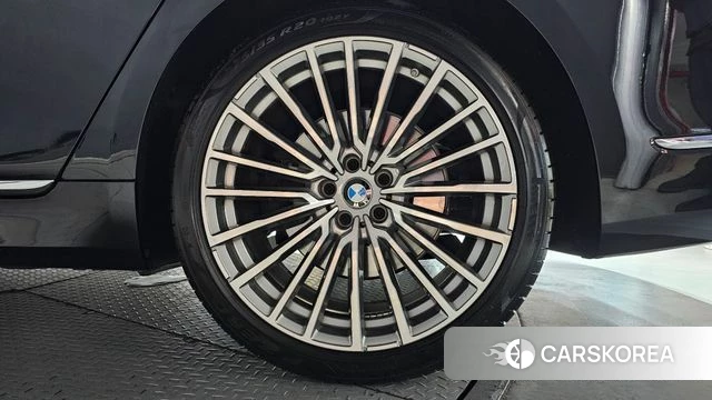 BMW 7 Series (G11) id 4506931 из Кореи 13