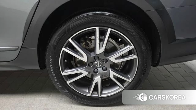 Volvo V90 Cross-Country id 4693877 из Кореи 13