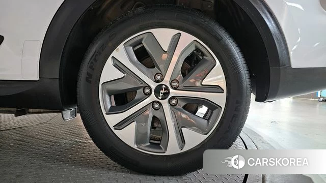 Kia Niro Plus id 4355154 из Кореи 13