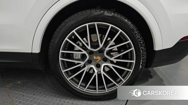 Porsche Cayenne (PO536) id 4284495 из Кореи 13