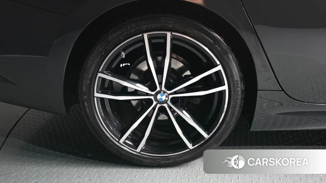 BMW 3 Series (G20) id 4784106 из Кореи 13