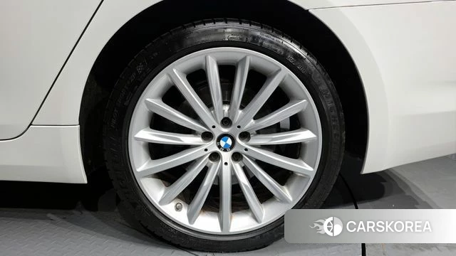 BMW 5 Series (G30) id 4384719 из Кореи 13