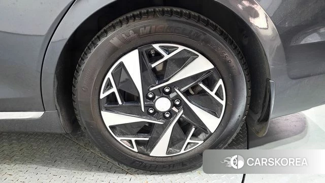 Hyundai The New Grandeur IG Hybrid id 4470951 из Кореи 13