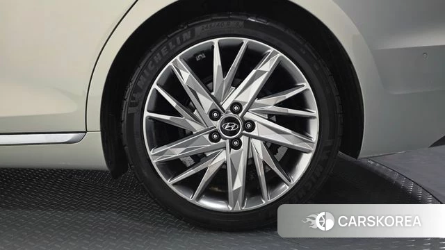Hyundai The New Grandeur IG id 4702717 из Кореи 13