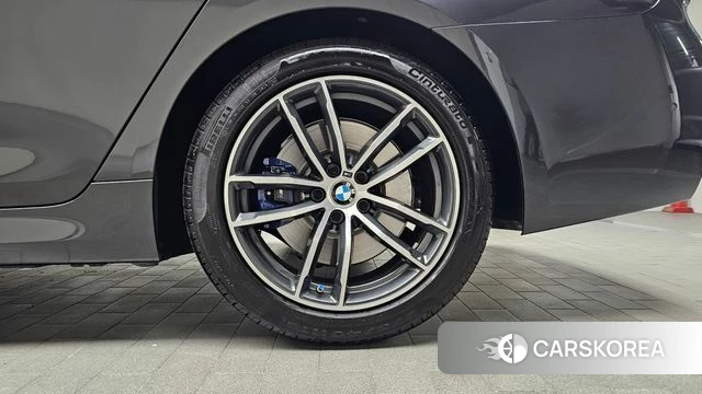 BMW 5 Series (G30) id 4443402 из Кореи 13