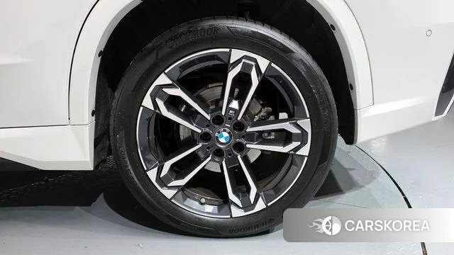 BMW X1 (U11) id 4394897 из Кореи 13