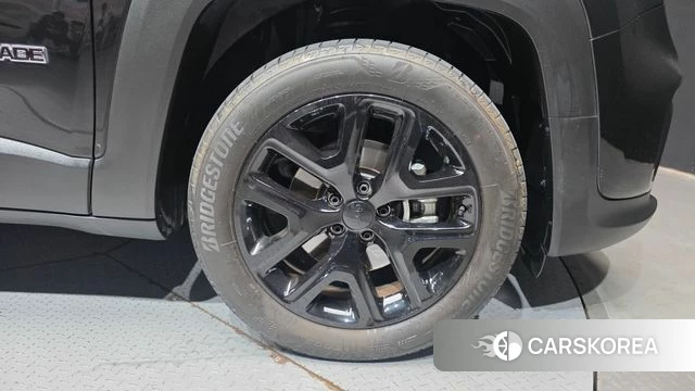 Jeep Renegade id 4631019 из Кореи 13