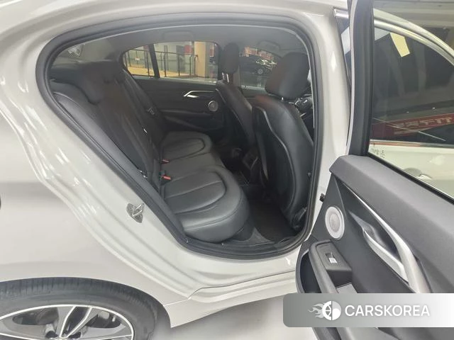 BMW 1 series id 4277143 из Китая 13