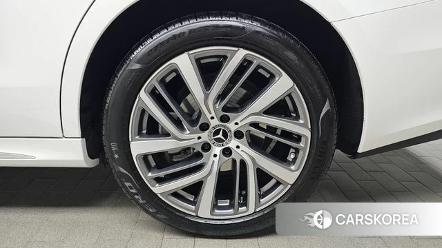 Mercedes-Benz E-Class W214 id 4427334 из Кореи 13