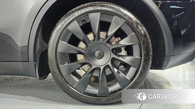 Tesla Model Y id 4381784 из Кореи 13